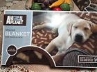 1648402 Animal Planet Ultra-soft Fleece 694202219751