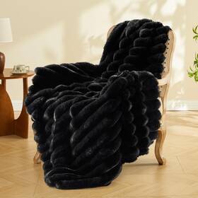 Bedelite 923534508825 Faux Fur Throw Blanket For Couch Soft And Cozy Luxurious 3d Striped