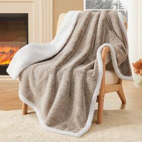 Bedelite 923534514123 Sherpa Throw Blanket For Couch - Super Soft And Warm Thick Faux Fur Bl