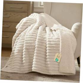 Ca000007w1l Bedsure Comfy Pet Comfyfleece Waterproof Dog Blankets For Large Dogs Xl 50x60 Inch -1pc Cream
