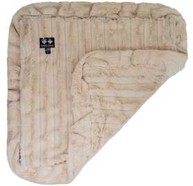 Bessie Barnie 638126976680 And Natural Beauty Luxury Ultra Plush Faux Fur Pet Dog Cat Pupp