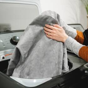 0001542c Big Joe Fuf Xxl Cover Only Machine Washable Gray Plush Soft Polyester Grey