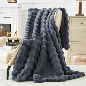Bigacogo Bff-5060-dg Faux Fur Throw Blanket For Couch Fuzzy Soft Plush Thick Warm Bubble