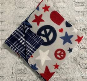 109s Blankets Of Love Design New Small 28 X 35 Patriotic Starts And Hearts With Blue Tartan Dog Fleece Blanket