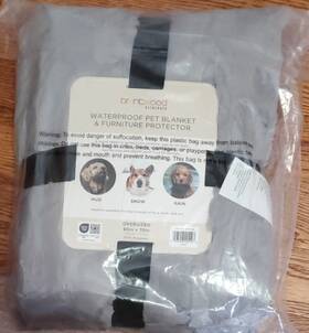 Brentwood Originals 047218405128 Oversized Waterproof Pet Blanket And Furniture Protector New