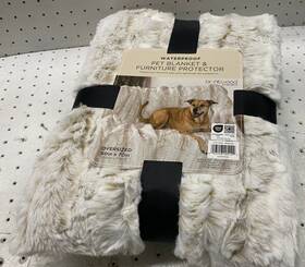 Brentwood Originals 047218405142 Waterproof Pet Dog Cat Blanket Furniture Protector Oversized 60x70