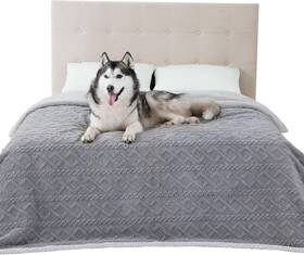 Comfy Pet 313039096044 Waterproof Dog Blankets For Bed - Blanket Couch Protector Washable