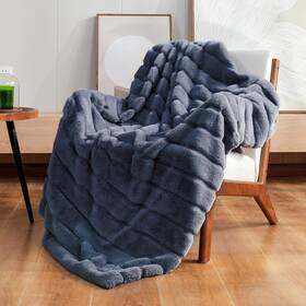 Cozy Bliss 772728726615 Faux Fur Throw Blanket For Couch Soft Plush Thick Winter Bla
