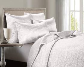 H Hiend Accents Fb3500-kg-wh Indigo Hill By Satin Channel 3 Piece Quilt Set With Pillow Sham