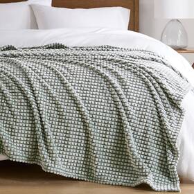 Madison Park Mp51-8419 Cozy Blanket Soft Plush Chic Backprinted Carved Texture