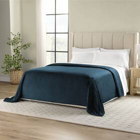 990420069 Members Mark Oversized Cloud Touch Blanket Blue Cove
