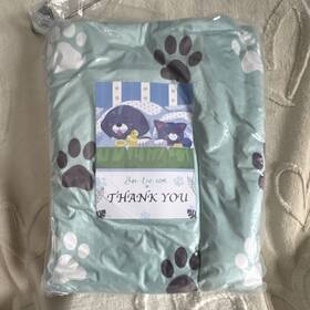 X004ebz5lv Newoem Waterproof Sherpa Fleece Dog Blanket Paw Print Durable