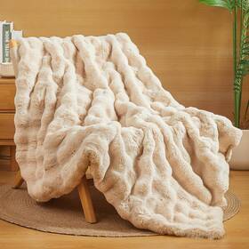 Nbc-bk-bb-6070-bge Newport Blanket Company The Malibu - Luxecomfort Faux Fur Bubble 60 Inch X70 Shoreline Be