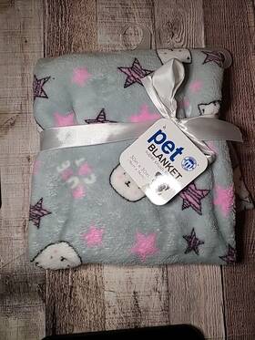 Pet Gear 810004480568 Brooklyn Blanket Super Plush Fleece 30-in X 30- Inch New