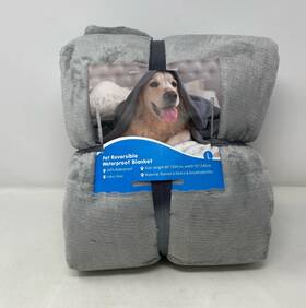 Petami 840168313990 Reversible Waterproof Pet Blanket - Grey Large 80 Inch X 55