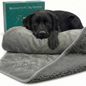 The Happy Dog Company 070000775869 Waterproof Blanket Washable For Couch Reversibl