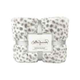 Trisha Yearwood Leopard Large 50inch X 40inch Waterproof Dog Blanket