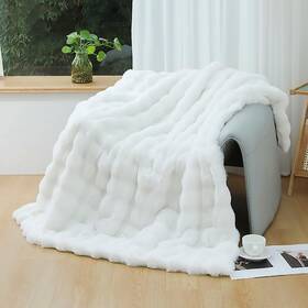 R1656 Ukeler White Faux Fur Throw Blanket Large Super Soft Fluffy Bed Blankets Thro