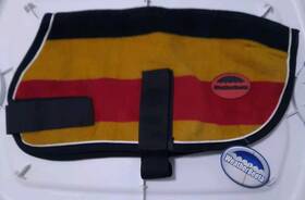 629290 Weatherbeeta Nwt 18 Inch Fleece Dog Blanket Red Gold Black Stripes