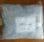 Trisha Yearwood Large Waterproof Dog Blanket Fleece 50X40 In Gray. Fixed Price $14.99.