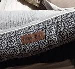 Vibrant Life Lounger Geo Xl Nesting Dog Bed Gray/black Bolster, Washable. Fixed Price $25.00.
