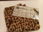 American Kennel Club Pet Throw 20"X30" Cheetah Print. Fixed Price $10.00.