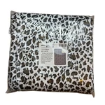 Nwt Waloo Pet Blanket Animal Print Cat Dog Soft Pad Protect Furniture Bedding. Fixed Price $10.39.
