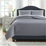 Signature Mini Diamond Design By Ashley Dietrick Gray King Quilt Bed Set Nwt. Fixed Price $124.95.