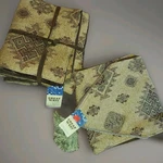 Great West Tapestry Design Blanket Throw With Matching Table Runner See Photos. Fixed Price $14.44.